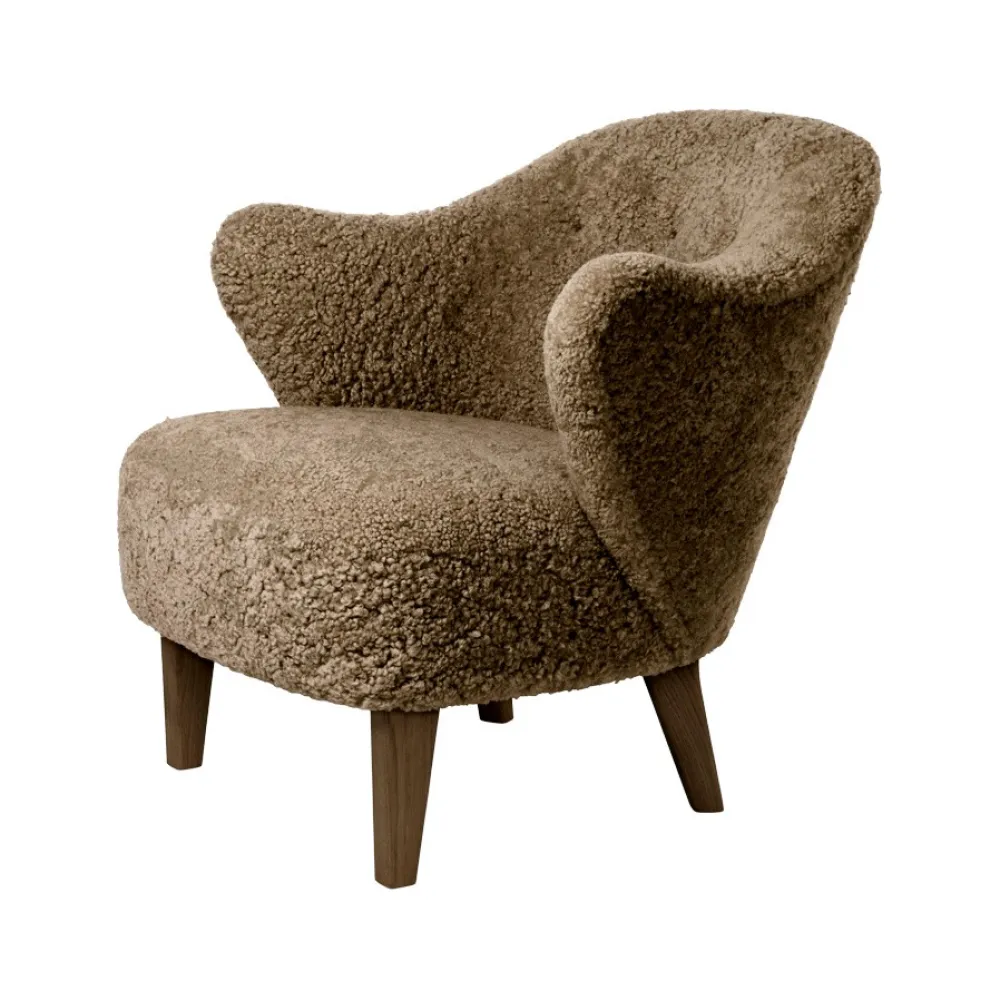 Audo Copenhagen Ingeborg Med Fodskammel Fåreskind Sahara/Røget Eg^ Stole|Stue