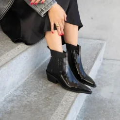 Copenhagen Shoes The Walking Boot Black Patent^Dame Sko