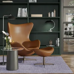 Fritz Hansen 3316 Ægget Valnød Essential Læder Inkl. Fodskammel^ Stole|Stue