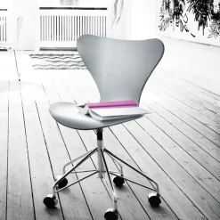 Fritz Hansen 3117 Serie 7 Drejestol^ Stole