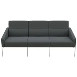 Fritz Hansen 3303 Sofa 3-Pers Stof^ Sofaer