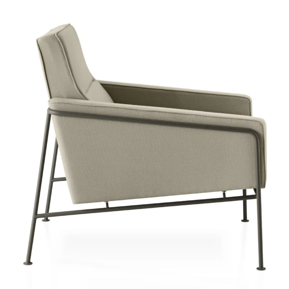 Fritz Hansen 3302 Sofa 2-Pers Stof^ Sofaer|Stue