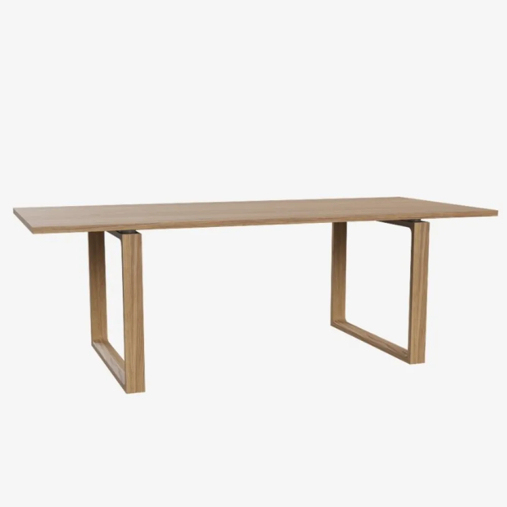 Fritz Hansen CM21 Essay Spisebord^ Stue|Borde