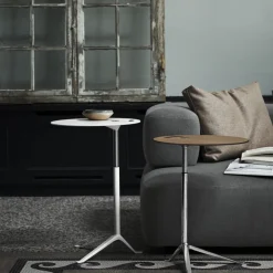 Fritz Hansen KS11 Little Friend Bord^ Borde