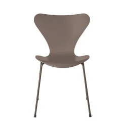 Fritz Hansen Serie 7™ 3107 Lakeret^ Køkken|Stole