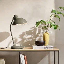 Fritz Hansen 6556-T Kaiser Idell Bordlampe^ Soveværelse|Bordlamper