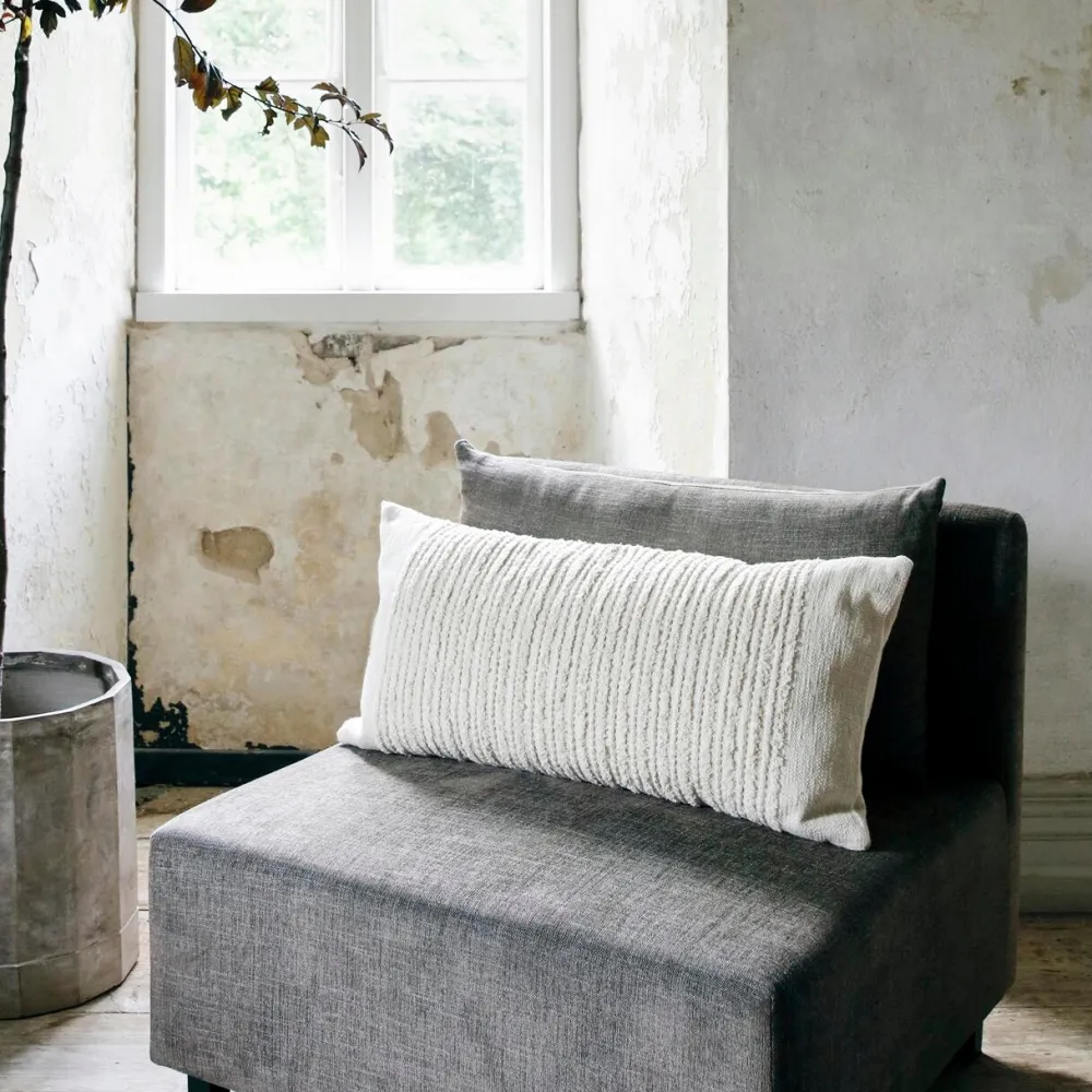 House Doctor Chil Cushion Off-White 40x80 cm^ Puder