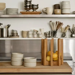 Kristina Dam Studio Column Bowl Warm Lacquered Oak^ Andet Boligtilbehør