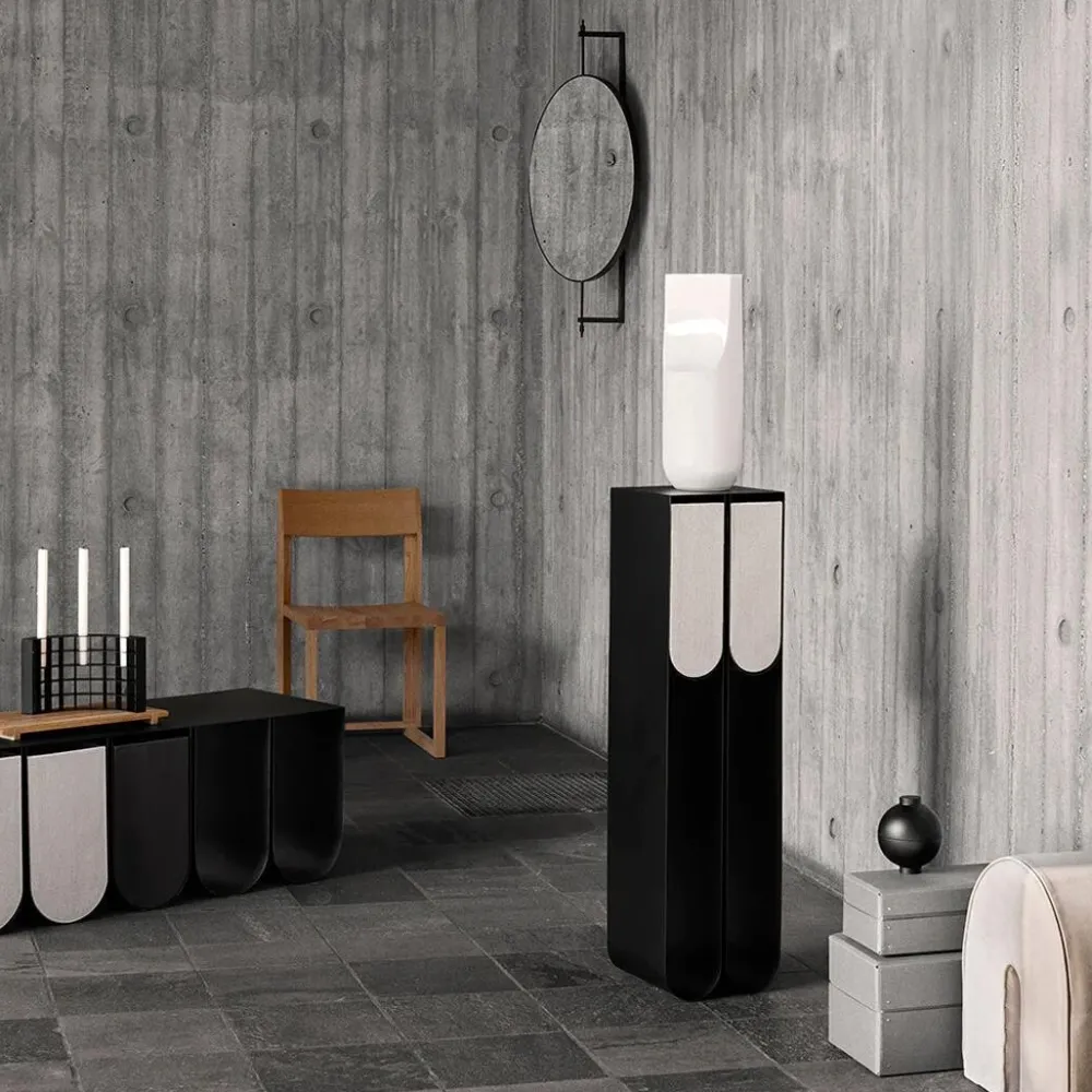 Kristina Dam Studio Serif Vase Large^ Vaser