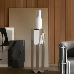 Kristina Dam Studio Serif Vase Large^ Vaser