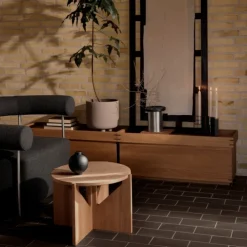 Kristina Dam Studio Simple Table Warm Lacquered Oak^ Borde