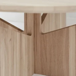 Kristina Dam Studio Simple Table Light Lacquered Oak^ Borde