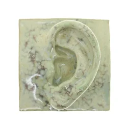 Laoru Laoru Left Ear Relief Crystal Green^ Keramik & Porcelæn