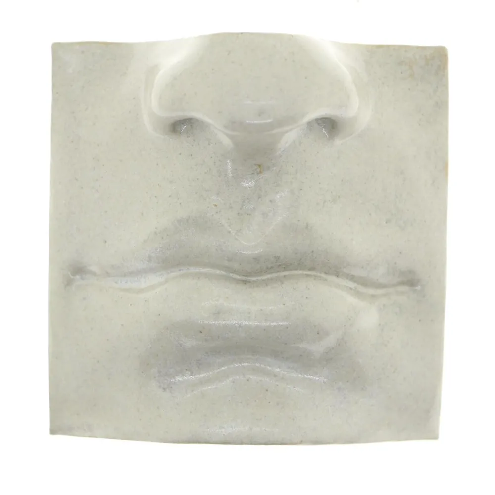 Laoru Laoru Mouth I Relief Antique White^ Keramik & Porcelæn