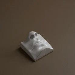 Laoru Laoru Mouth I Relief Antique White^ Keramik & Porcelæn