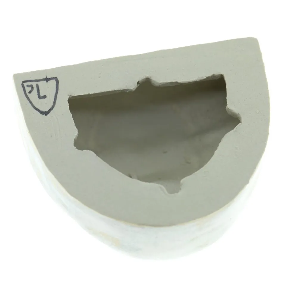 Laoru Laoru Small Mouth I Relief Antique White^ Keramik & Porcelæn