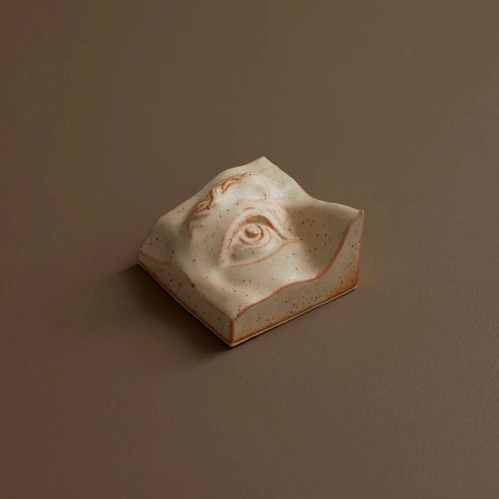Laoru Laoru Square Eye Right Relief Warm Sand^ Andet Boligtilbehør|Keramik & Porcelæn