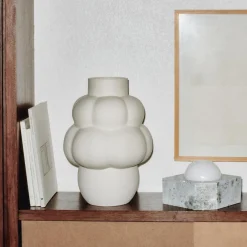 Louise Roe Balloon Vase 04 Ceramic Raw White^ Vaser|Keramik & Porcelæn