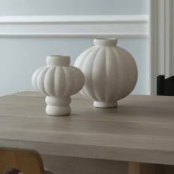 Louise Roe Balloon Vase 02 Raw White^ Andet Boligtilbehør|Vaser