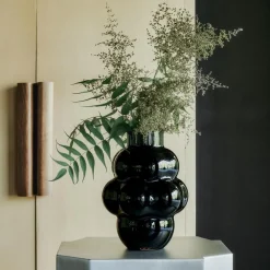 Louise Roe Balloon Vase 04 Black^ Stue|Andet Boligtilbehør