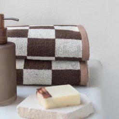 Mette Ditmer Retro Bath Towel Chocolate^ Badeværelse|Badtekstiler