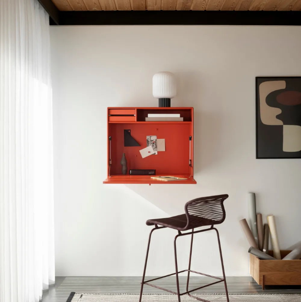 Montana Selection Studio^ Reoler & Skabe