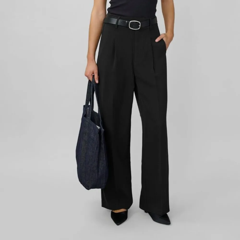 My Essential Wardrobe My Essential The Tailored High Pant Black^Dame Underdele