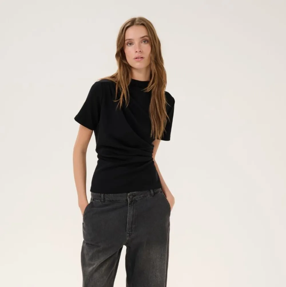 My Essential Wardrobe Helle Tee Black^Dame Overdele