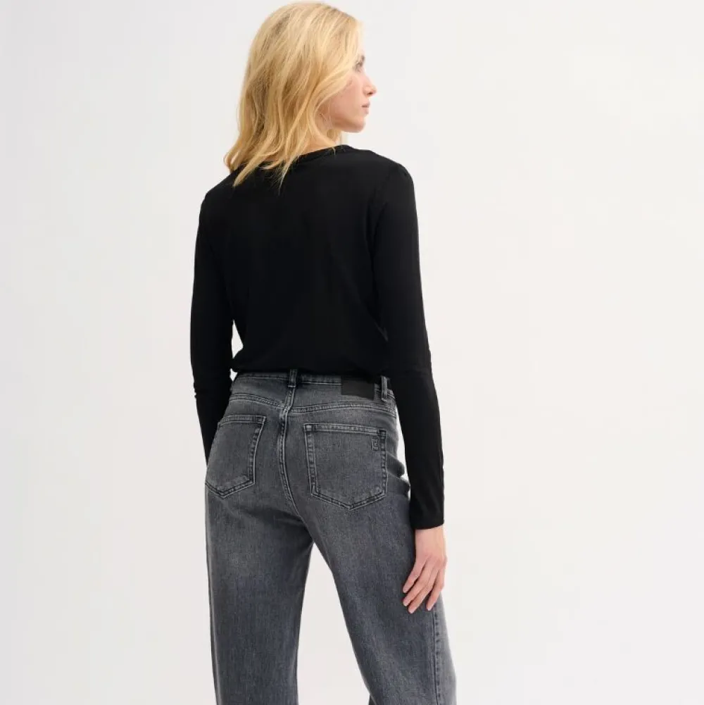 My Essential Wardrobe The Modal Blouse Black^Dame Overdele