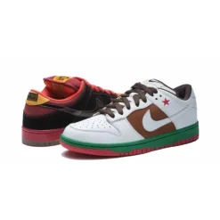 New Mags Nike SB: The Dunk Book^ Bøger