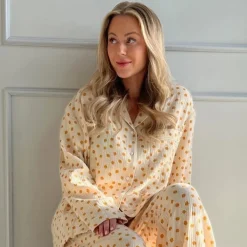 Stories From The Atelier - By Copenhagen Shoes Stories From The Atelier Pajamas Shirt 3 Beige Yellow Big Flower^Dame Overdele