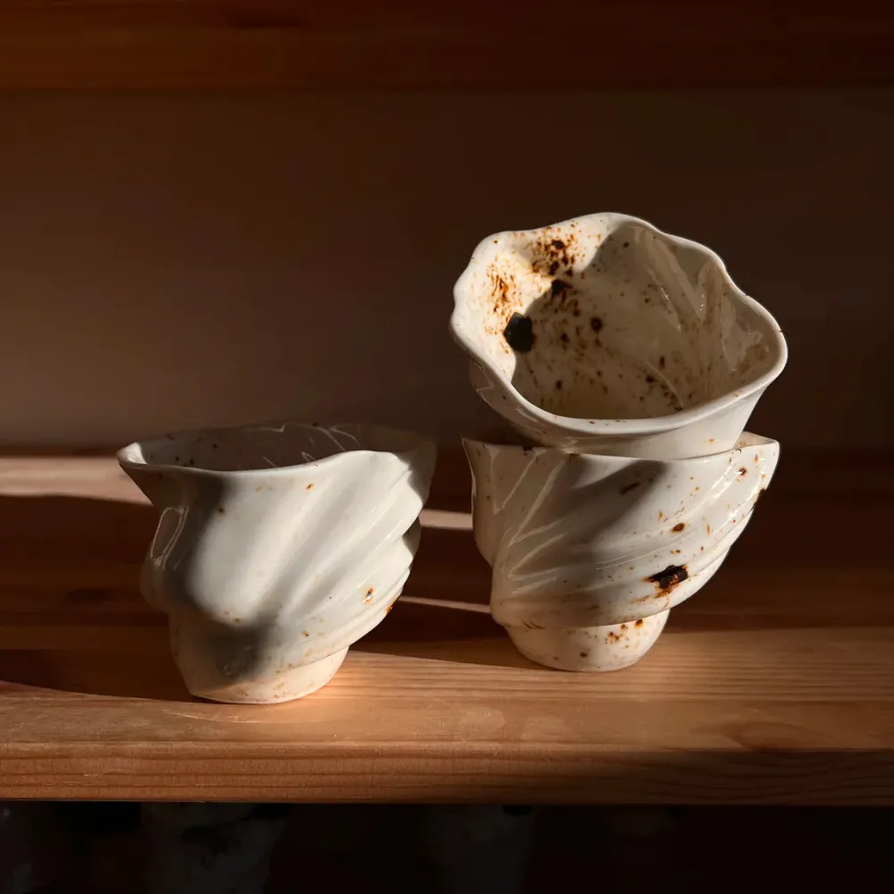 Studio Aarhus Svane Kop^ Keramik & Porcelæn