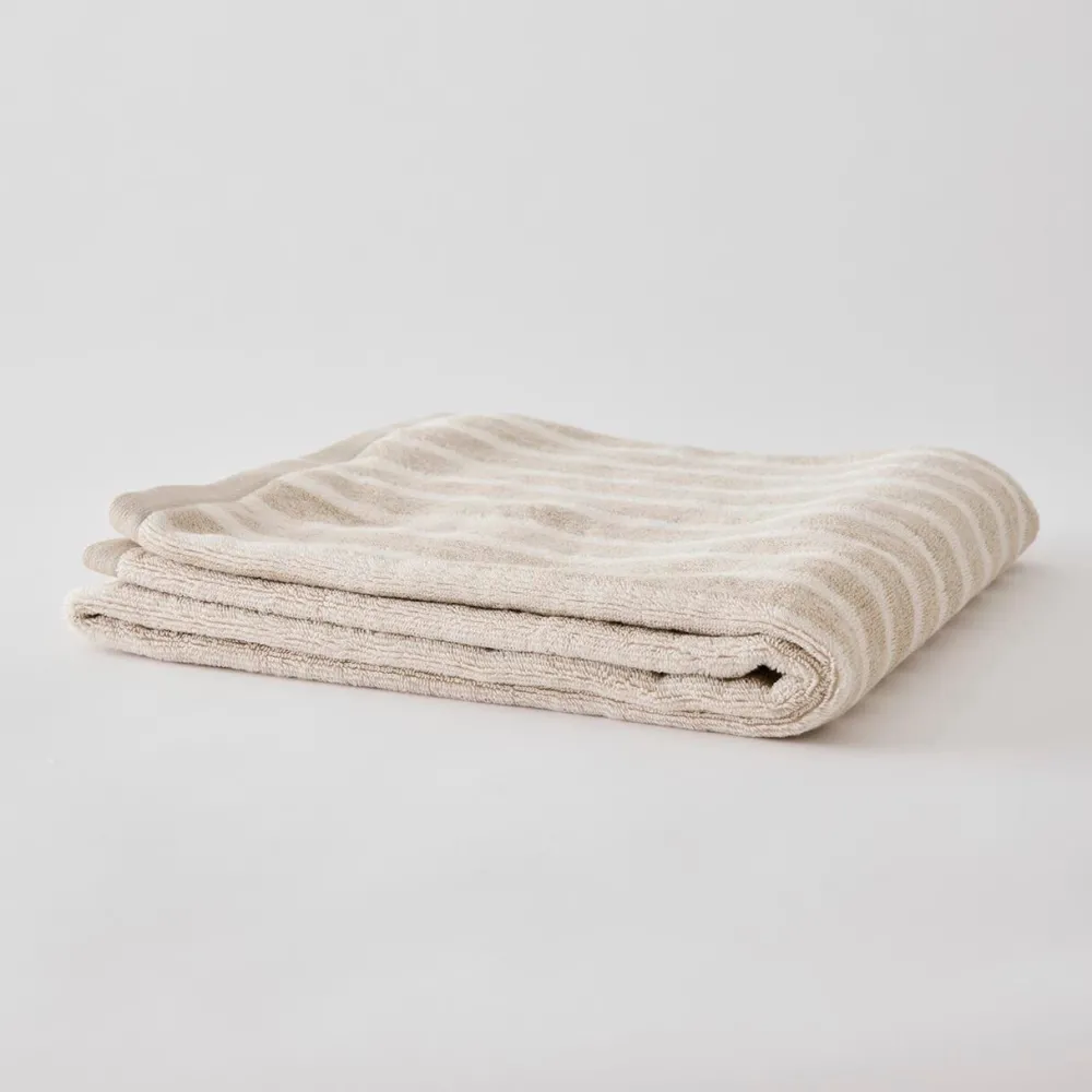 Tell Me More Bonnie Bath Towel Beige^ Badeværelse