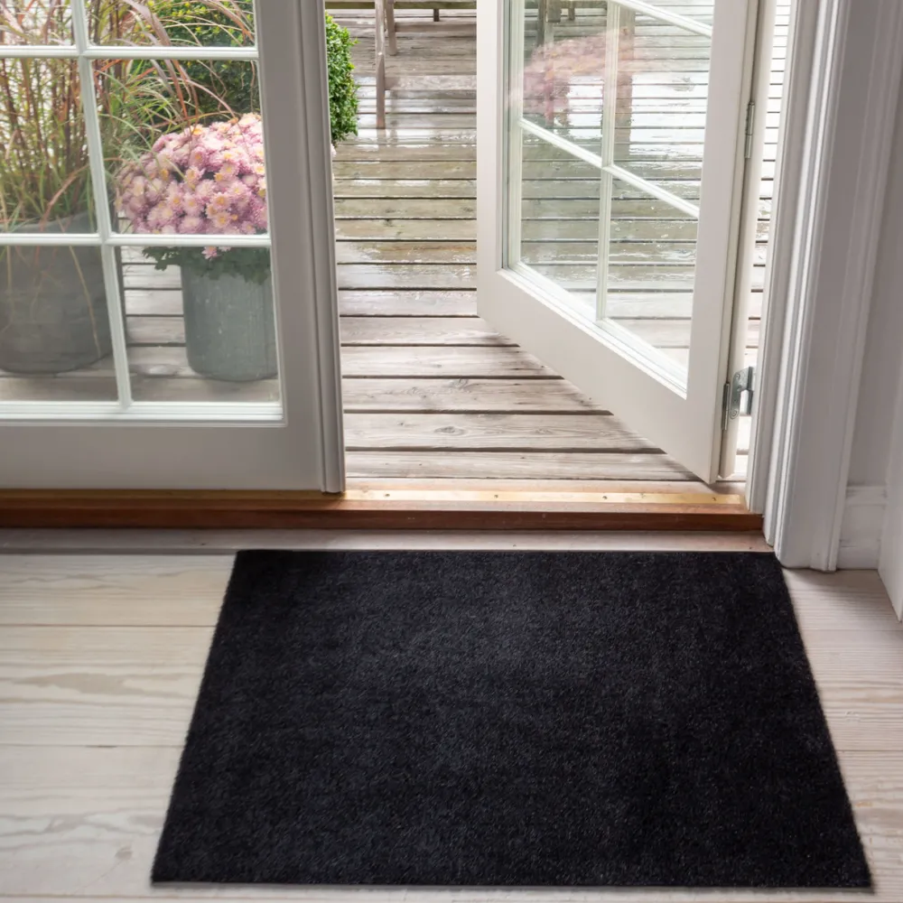 Tica Copenhagen Smudsmåtte Sort 60x90 cm^ Tæpper & Måtter