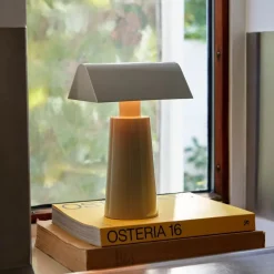 &Tradition Caret MF1 Silk Grey^ Soveværelse|Bordlamper