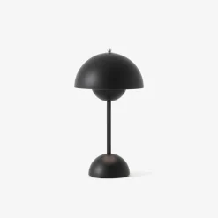 &Tradition Flowerpot Portable Table Lamp VP9 Matt Black^Børn Belysning|Bordlamper