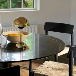 &Tradition Flowerpot Portable Table Lamp VP9 Brass-Plated^ Bordlamper