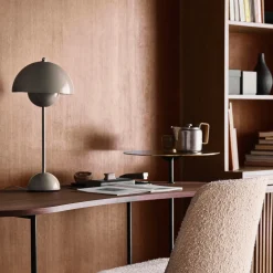 &Tradition Flowerpot Table Lamp VP3 Grey Beige^Børn Børneværelse|Belysning