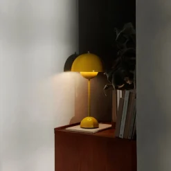 &Tradition Flowerpot Table Lamp VP3 Mustard^Børn Børneværelse|Belysning