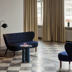 &Tradition Lille Petra VB2 Sofa Vidar 0554 Walnut Legs^ Stue|Sofaer