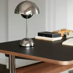 &Tradition Pavilion AV16 Iron Linoleum Walnut Chrome Base^ Kontor