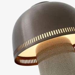&Tradition SH8 Raku Beige Grey/Bronzed^ Bordlamper|Stue