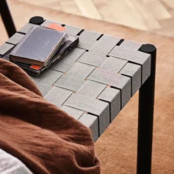 &Tradition TK5 Betty Bench Black Oak Natural Webbing^ Stue|Entré