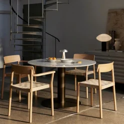 &Tradition TK9 Betty Chair Oak^ Stue|Stole