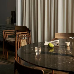 &Tradition TK9 Betty Chair Smoked Oak^ Stue|Stole