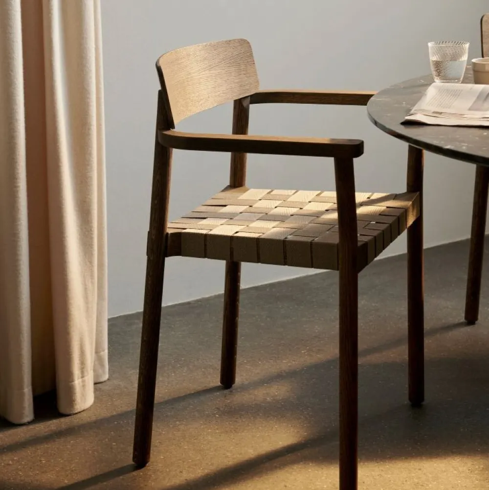 &Tradition TK9 Betty Chair Smoked Oak^ Stue|Stole