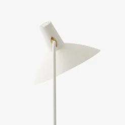 &Tradition Tripod HM8 Gulvlampe Hvid^ Gulvlamper|Stue
