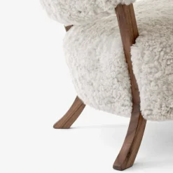 &Tradition Wulff ATD2 Moonlight Sheepskin Oiled Walnut^ Stue|Stole