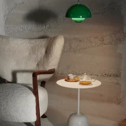 &Tradition Wulff ATD2 Moonlight Sheepskin Oiled Walnut^ Stue|Stole